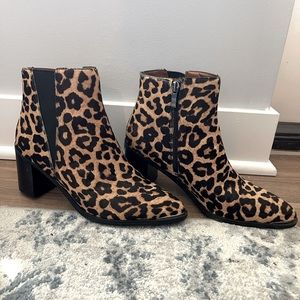 FrancoSarto Cheetah fur bootjes